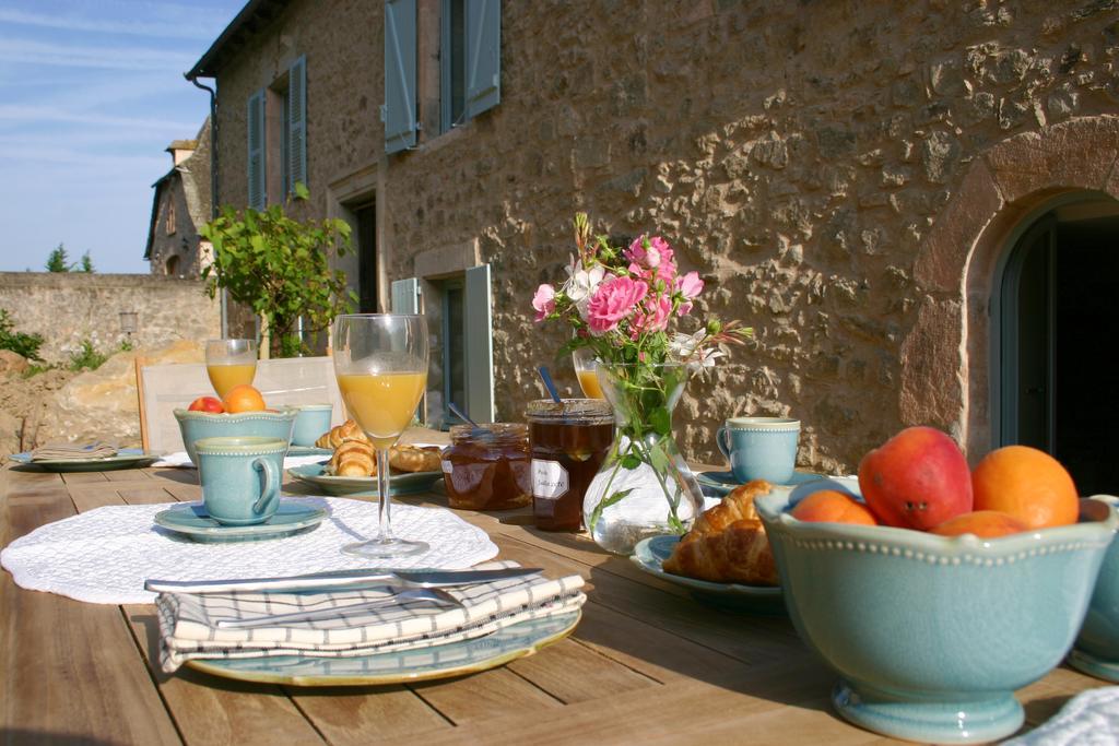 Chambres D'Hotes Du Presbytere La Bastide-l'Eveque Bagian luar foto